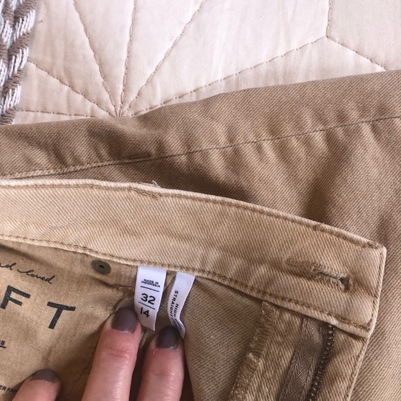 COPY - LOFT High waist , Straight , Crop Jean - Picture 2 of 4